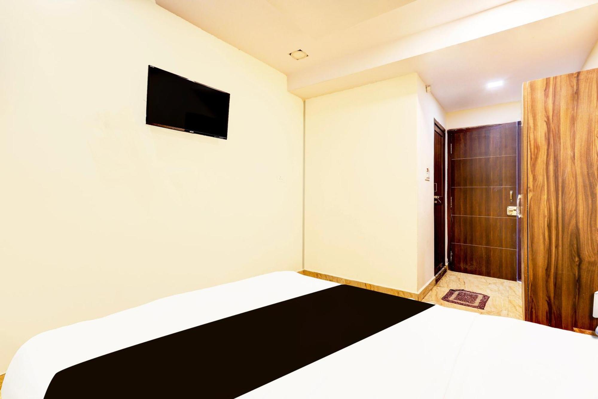 Super Hotel O Mahanadu Formerly Akshaya Bheemas Vijayawāda Exterior photo