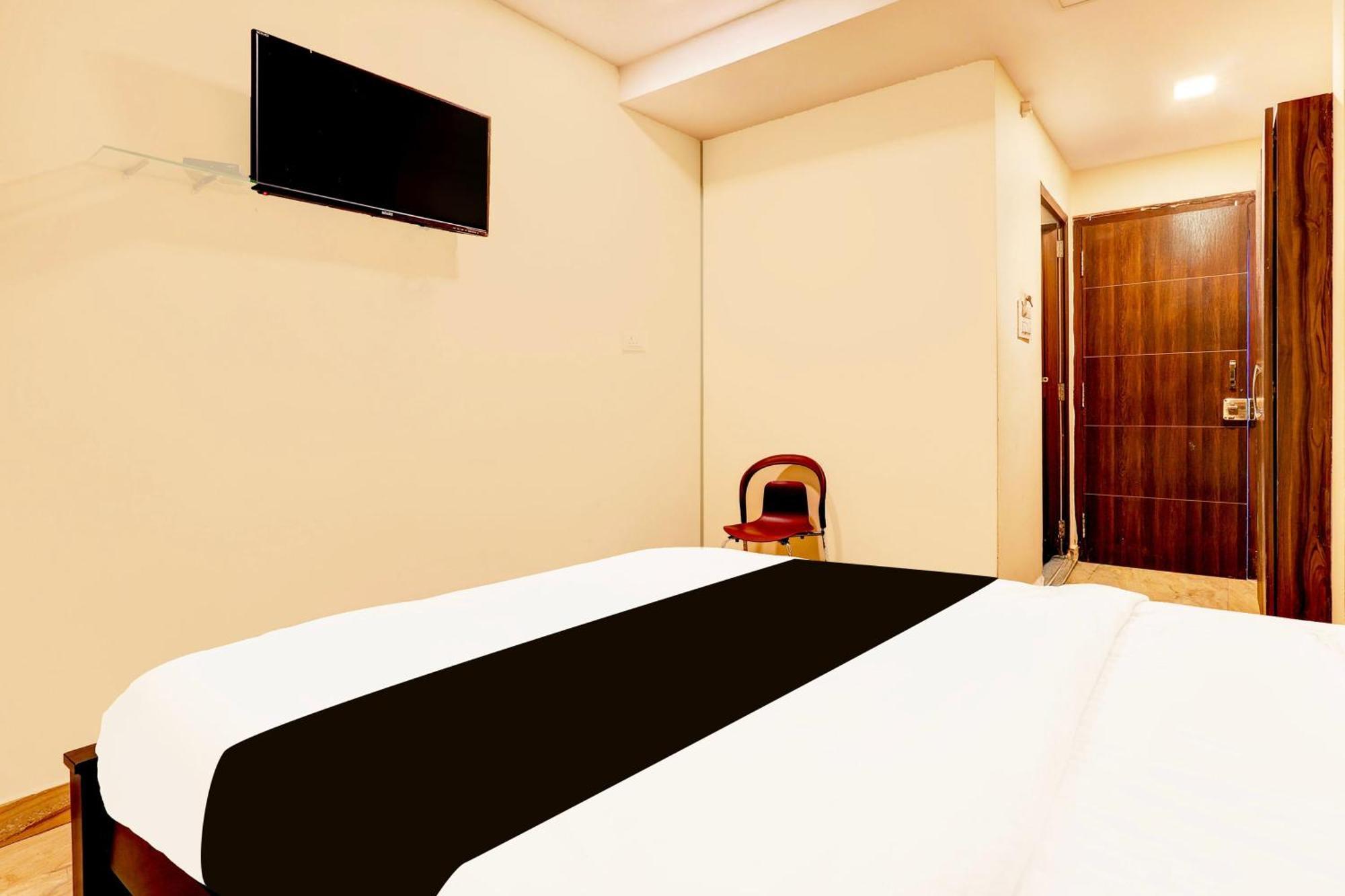 Super Hotel O Mahanadu Formerly Akshaya Bheemas Vijayawāda Exterior photo